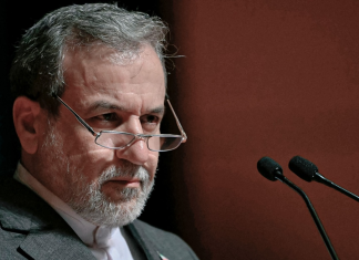 Irán: La operación de EEUU fue un error épico Araghchi: Sabemos que EEUU está conspirando contra nuestros sitios petroleros