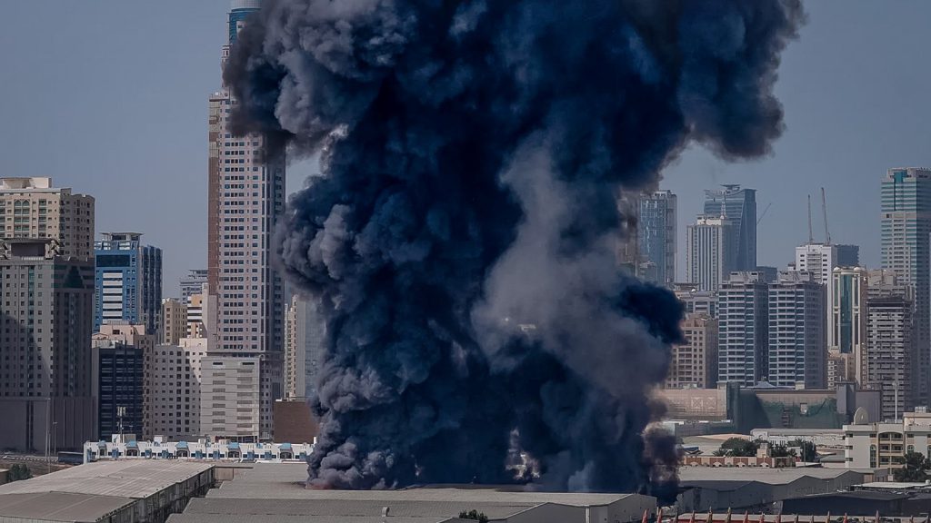 Teherán responderá a ataques de EEUU contra industrias iraníes