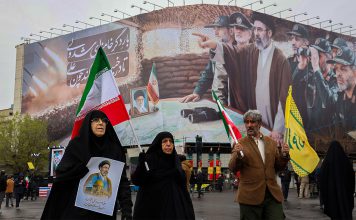 Irán inaugura año nuevo con llamado a unidad y resistencia Líder de la Revolución Islámica destaca cohesión en inauguración de año nuevo