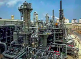 Irán intensifica su respuesta y golpea intereses energéticos de EEUU e Israel Irán ataca objetivos militares y energéticos en respuesta a los ataques iniciados por EEUU e Israel