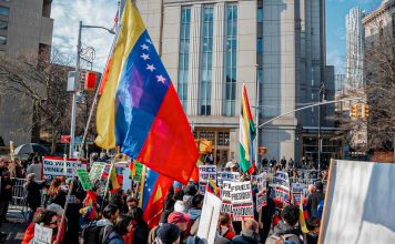 Segunda audiencia contra Maduro en EEUU culmina sin decisión Juez cuestiona el uso de sanciones y evaluará permitir financiamiento legal desde Venezuela