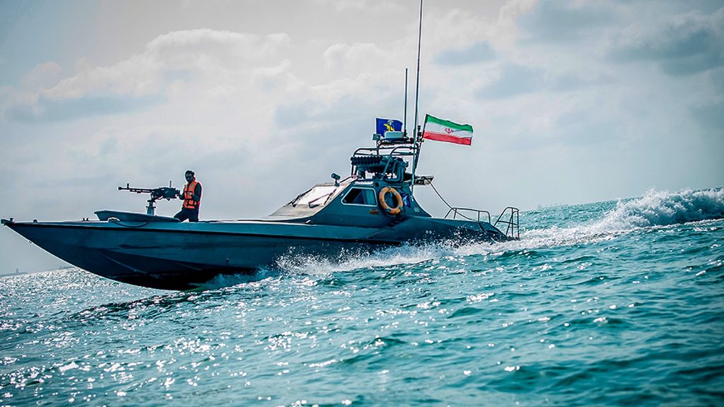 El estrecho de Ormuz se consolida como eje estratégico en la disputa geopolítica global, con Irán en posición determinante