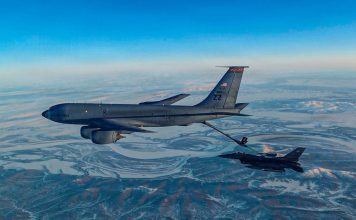 EEUU lanza operación de rescate para piloto de F-15 derribado por Irán Washington despliega fuerzas especiales en misión de rescate en territorio iraní