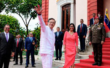 Gustavo Petro y Delcy Rodríguez se reúnen en Venezuela Reunión con Delcy Rodríguez busca fortalecer comercio y cooperación bilateral