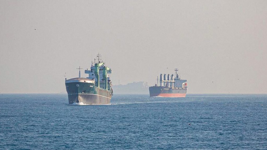 Irán ejerce control en el estrecho de Ormuz y advierte que no tolerará amenazas a su soberanía