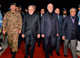 Irán redefine negociaciones con EEUU como una ronda de demandas Experiencia previa con Washington marca un giro hacia una estrategia más firme