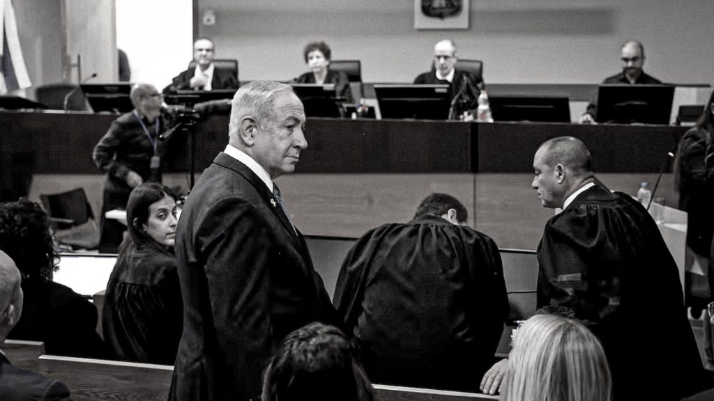 Netanyahu vuelve a tribunales tras fin del estado de emergencia