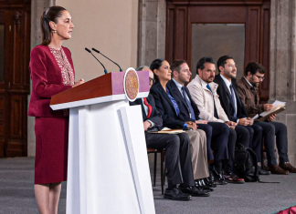 México ratifica respaldo a Cuba y desmiente que se oculta el envío de ayuda humanitaria Presidenta desmiente que La Habana haya solicitado mantener en reserva los apoyos