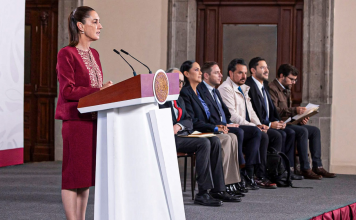 México ratifica respaldo a Cuba y desmiente que se oculta el envío de ayuda humanitaria Presidenta desmiente que La Habana haya solicitado mantener en reserva los apoyos