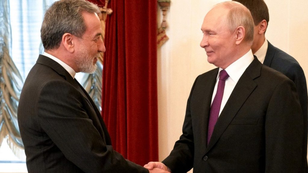 Teherán duda del compromiso estadounidense, mientras prioriza soberanía del pueblo iraní