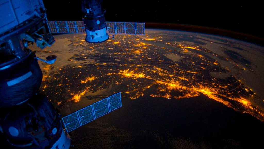 Zajárova cuestionó el uso de presupuestos militares y alerta sobre riesgos de escalada armamentista