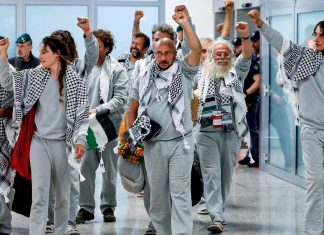 Activistas de la Flotilla Sumud denuncian torturas tras ser detenidos por Israel Activistas de la Flotilla Sumud denuncian torturas tras ser detenidos por Israel