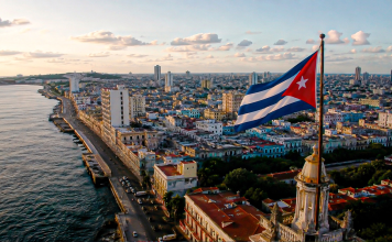 Cuba responde a supuesta oferta de ayuda de EEUU y exige fin del bloqueo El intercambio entre Cuba y Estados Unidos volvió a exponer las tensiones en torno al bloqueo económico
