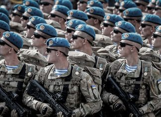 EEUU traslada a Europa costo militar en Ucrania manteniendo ganancias estratégicas Expertos advierten que el complejo militar-industrial estadounidense seguirá beneficiándose vía Europa