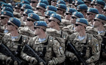 EEUU traslada a Europa costo militar en Ucrania manteniendo ganancias estratégicas Expertos advierten que el complejo militar-industrial estadounidense seguirá beneficiándose vía Europa