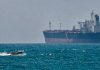 Estados Unidos mantiene bloqueo naval contra Irán en el estrecho de Ormuz pese a anuncio de Trump Marineros iraníes denuncian que la flota estadounidense viola el alto el fuego y la libertad internacional de navegación