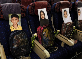 Eurodiputado: Ataque a escuela iraní pudo ser crimen planificado por EEUU El legislador europeo cuestiona el silencio de Occidente ante la muerte de civiles en Irán