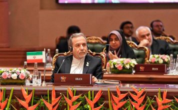 Irán desafía a EEUU: “No nos rendiremos ante amenazas” El canciller iraní llama a los países del Sur Global a frenar la hegemonía occidental