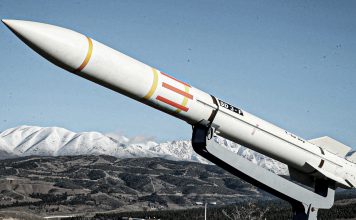 Irán desmiente cálculos de EEUU sobre su arsenal misilístico Canciller iraní acusa a Washington de sabotear las salidas diplomáticas al conflicto