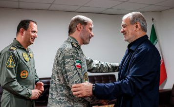Pezeshkian: Frustramos los oscuros objetivos de los enemigos Pezeshkian aseguró que Irán continuará fortaleciendo la capacidad defensiva del país