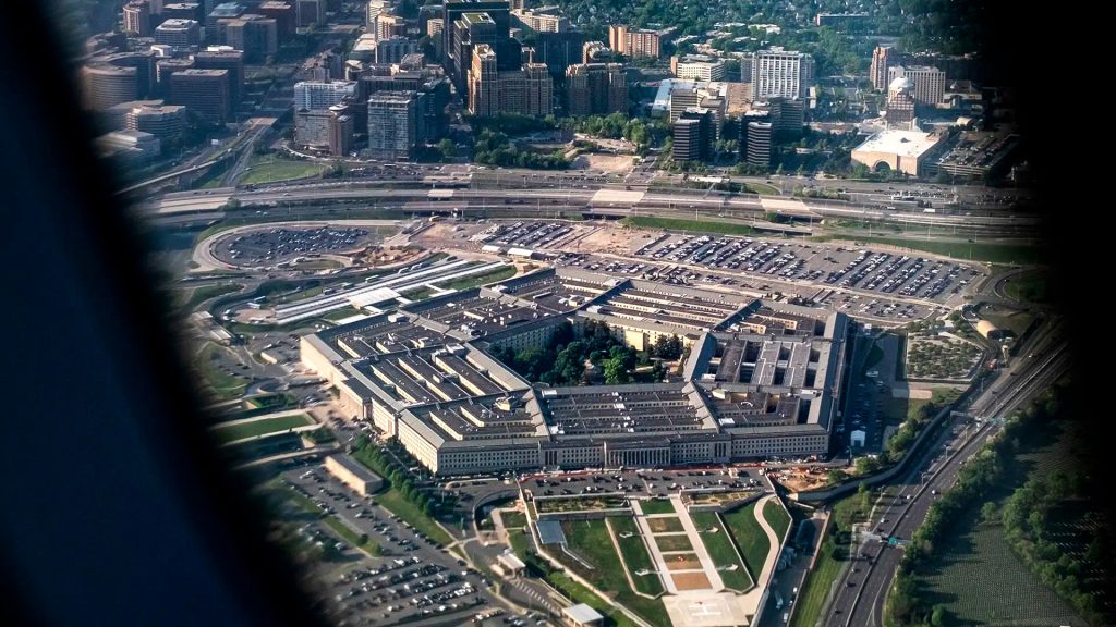 Trump apuesta por perforaciones en terrenos federales para enfrentar crisis energética