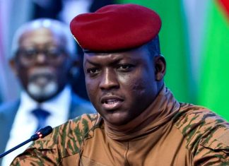 Burkina Faso rompe relaciones con Francia Burkina Faso acusa a Francia de apoyar a grupos terroristas por sus “ambiciones neocolonialistas”