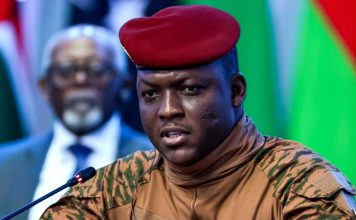 Burkina Faso rompe relaciones diplomáticas con Francia Burkina Faso acusa a Francia de apoyar a grupos terroristas por sus “ambiciones neocolonialistas”