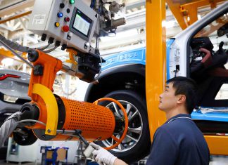 China crece un 5,4 % en producción industrial China fortalece su base industrial pese a la incertidumbre global