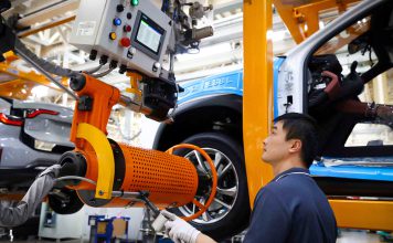 China crece un 5,4 % en producción industrial China fortalece su base industrial pese a la incertidumbre global
