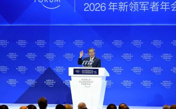 China impulsa la innovación global en el Foro de Davos de Verano Li Qiang llama a fortalecer la cooperación desde el Davos de Verano