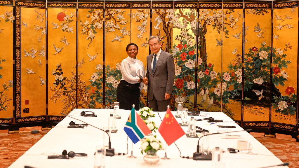 China y Sudáfrica defienden el multilateralismo y la multipolaridad