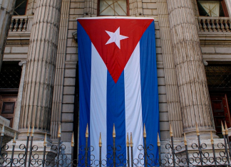 Cuba desmonta la falsa ayuda de Estados Unidos Cuba sostiene que la verdadera acción humanitaria sería eliminar las medidas económicas que afectan a su población