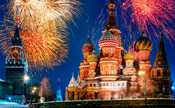 Día de Rusia: símbolo de soberanía y fortalecimiento del Estado ruso Millones de ciudadanos celebran la fortaleza del Estado ruso contemporáneo
