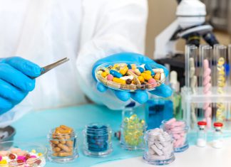 Farmacéuticas abandonan Ucrania por falta de personal Empresas farmacéuticas trasladan inversiones fuera de Ucrania