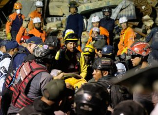 Irán ofrece apoyo a Venezuela tras el devastador terremoto Los sismos dejan al menos 164 fallecidos y cientos de desaparecidos