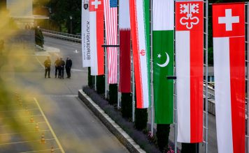 Irán y EEUU abren en Suiza un diálogo directo para poner fin a la guerra Teherán advierte que el flujo energético de Oriente Medio seguirá bloqueado mientras Washington no cumpla sus compromisos