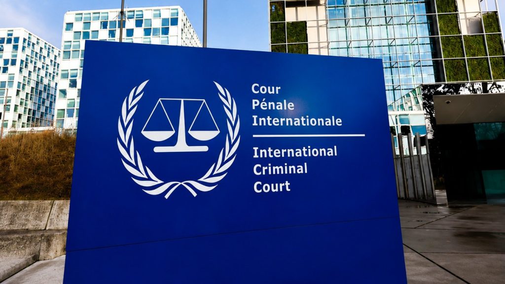 La retirada será efectiva dentro de un año, aunque el país mantendrá obligaciones legales durante el período de transición