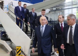 Putin destaca el éxito de la aviación rusa Rusia impulsa su industria aeronáutica con aviones de fabricación nacional