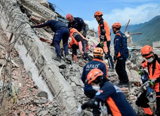 Rescatistas fortalecen labores de búsqueda tras terremotos en Venezuela Brigadas internacionales amplían el operativo humanitario