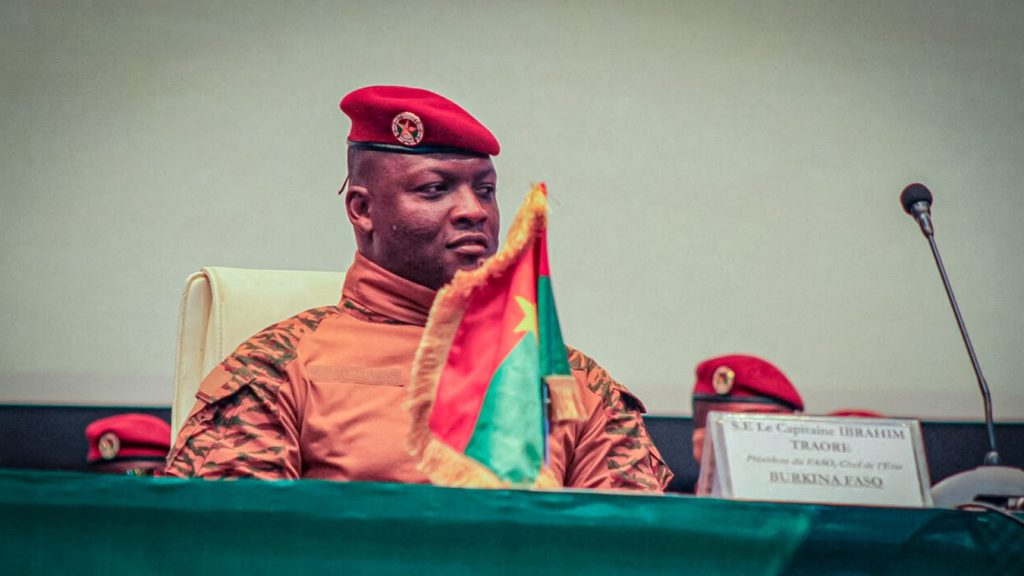 Burkina Faso profundiza su ruptura con Occidente