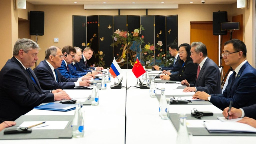 Lavrov destaca el crecimiento del comercio bilateral y el papel de ambos países como impulsores de la OCS y los BRICS
