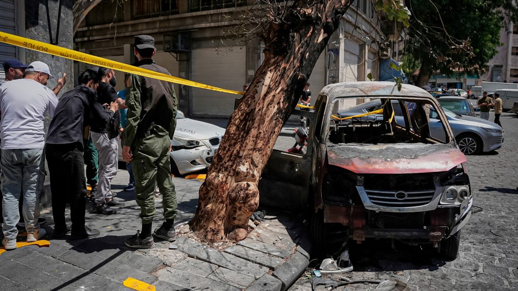 Violencia marca visita de presidente francés, Emmanuel Macron, a Siria