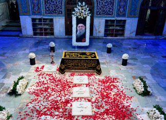 El ayatolá Alí Jameneí ya descansa en el santuario del Imam Reza Dan último adiós a Ali Jamenei en Millones acompañan el último adiós a Ali Jamenei en Mashhad