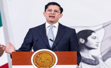 México llevará ante la justicia de EEUU denuncias contra ICE México exige esclarecer fallecimientos durante operativos migratorios