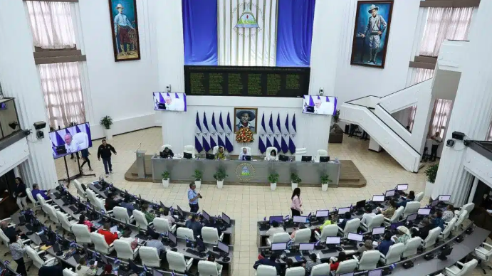 Nicaragua impulsa reforma constitucional
