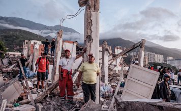 Venezuela actualiza balance tras terremotos El Gobierno mantiene desplegados los equipos de emergencia