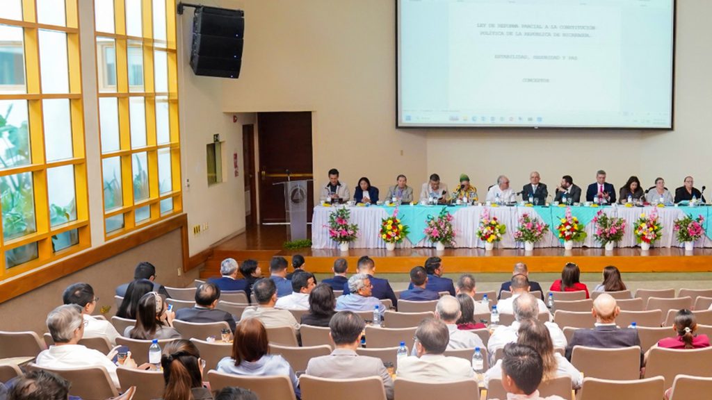 Asamblea Nacional de Nicaragua realiza la cuarta consulta de la reforma constitucional con el sector empresarial