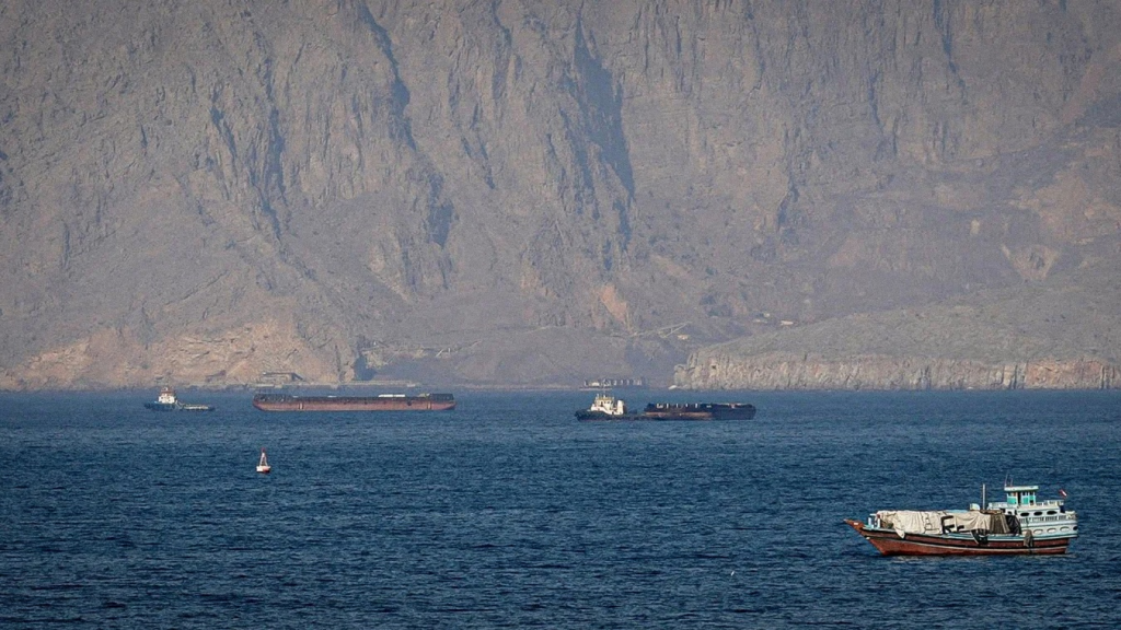 Ansarolá advierte que atacará buques que operen en puertos de Arabia Saudita