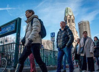 Alemania admite severa crisis económica El desempleo supera los tres millones en Alemania