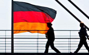 Crisis económica se profundiza en Alemania El deterioro alcanza a industria y sanidad, mientras el sector automotriz profundiza sus recortes de empleo